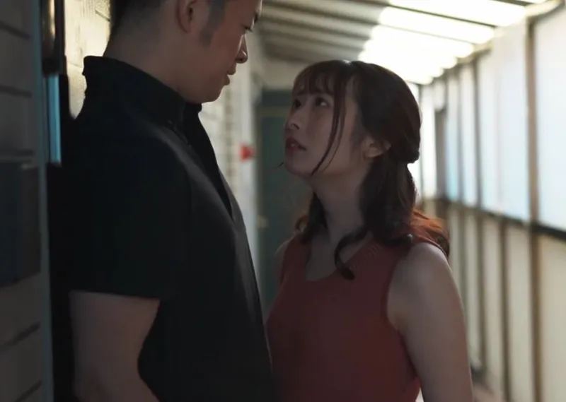 Vợ mang thai, tôi bị sexy bởi bà xã gần nhà thường ở nhà một mình