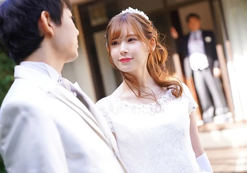 Bố ông chồng quan hệ con dâu ngay sau lễ cưới của con trai